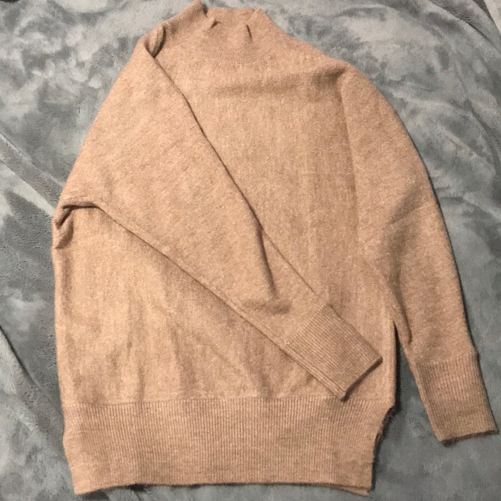 Turtle neck sweater